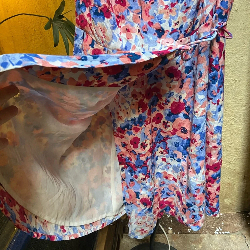 Forever21 Dress. Size- M - Picture 9 of 11